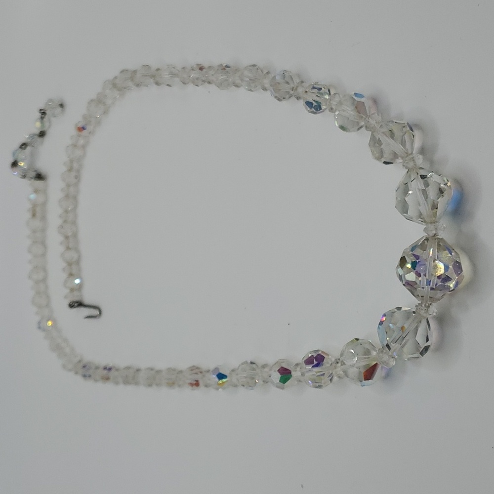 Vintage Faceted Graduated Glass Crystal Aurora Borealis Necklace & Earrings Set - Picture 4 of 7